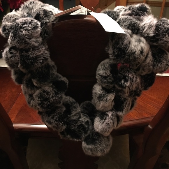Surell❤️NEW❤️Rabbit Fur Infinity scarf black Frost - Picture 3 of 3